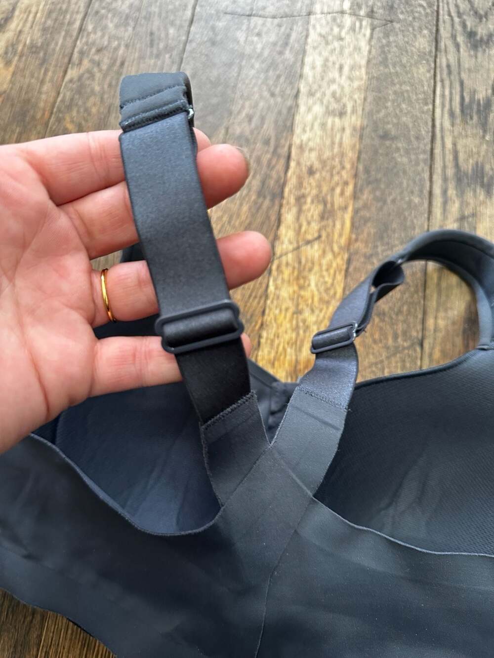 Victorias Secret Knockout Max Support HighImpact Front-Close SportBra Black 36DD - Picture 6 of 7